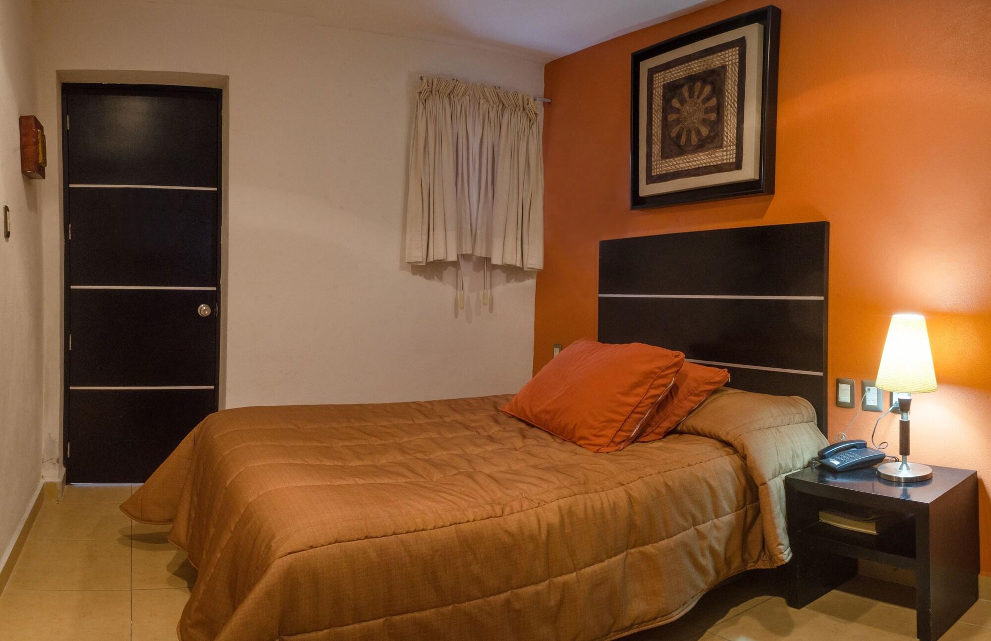 Hotel Real San Juan Морелия Екстериор снимка
