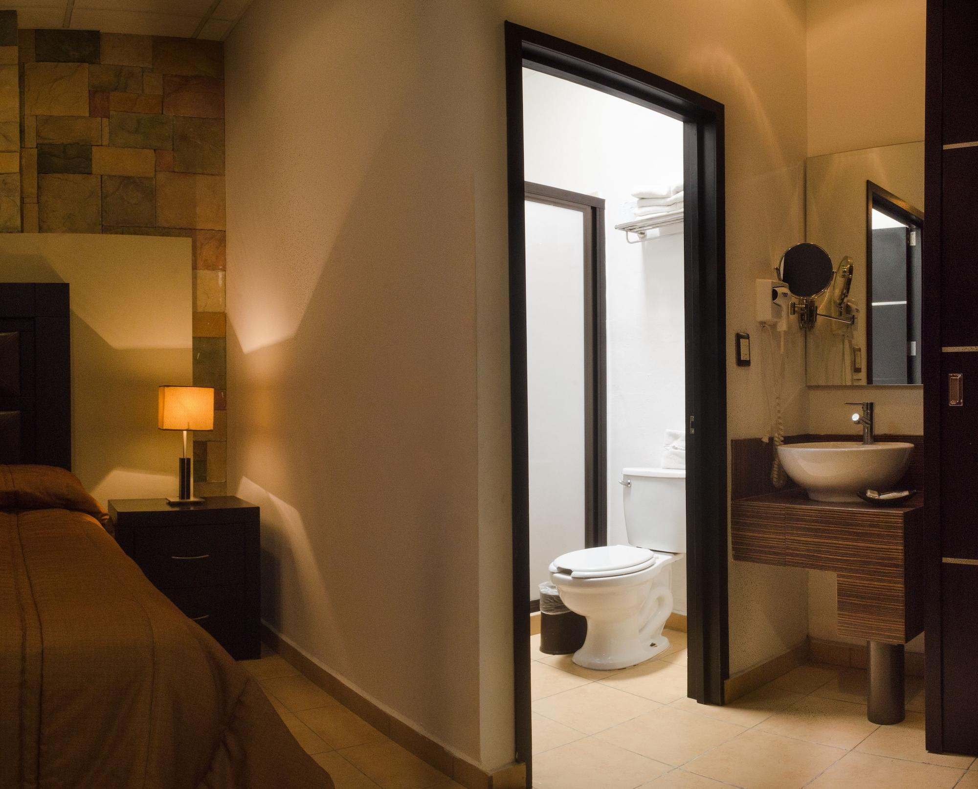 Hotel Real San Juan Морелия Екстериор снимка