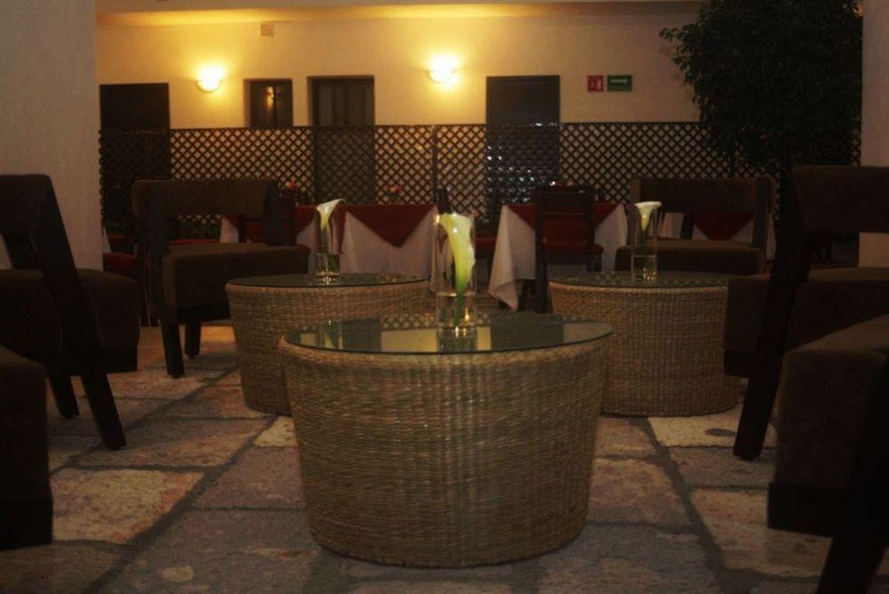 Hotel Real San Juan Морелия Екстериор снимка