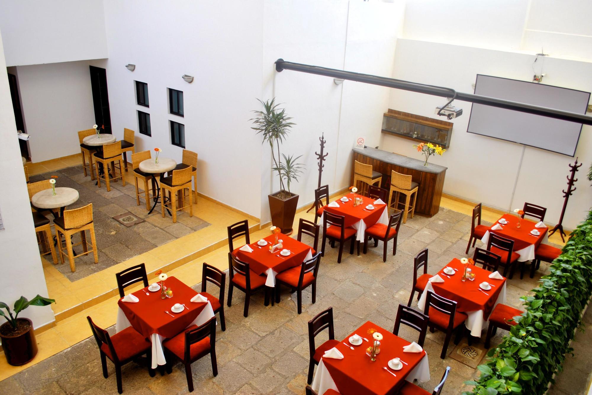Hotel Real San Juan Морелия Екстериор снимка