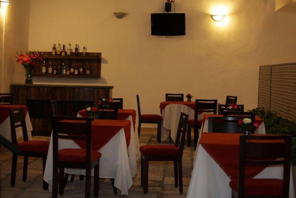 Hotel Real San Juan Морелия Екстериор снимка