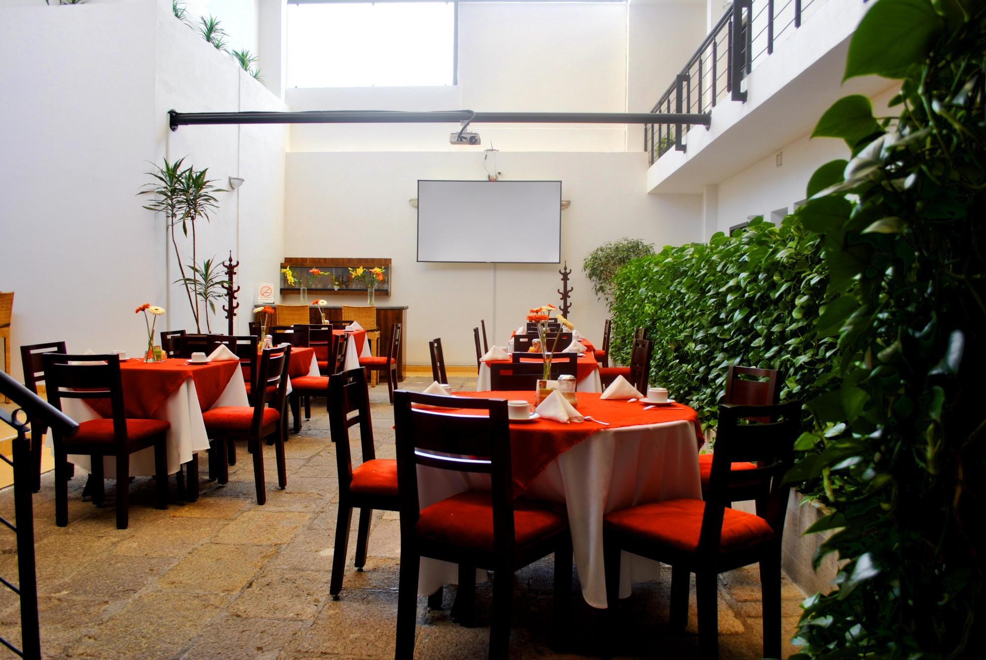 Hotel Real San Juan Морелия Екстериор снимка
